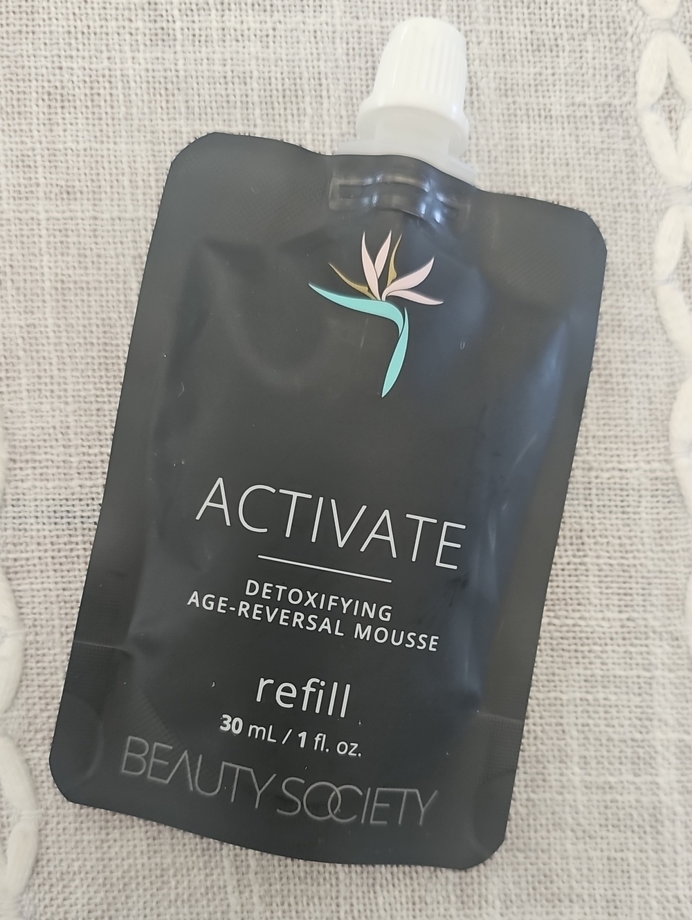 Beauty Society - Activate Detoxifying Age-Reversal Mousse Refill - NEVER OPENED